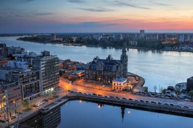 Hotspots Antwerpen: Vanaf het panoramadak van het MAS heb je een prachtig uitzicht over Antwerpen, gratis en voor niets