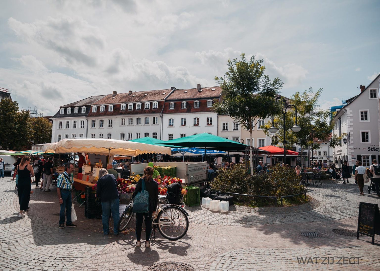 Luxus Markt De Saarbrcken Bild