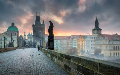 Steden in de hoofdrol: Charles Bridge in Praag